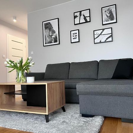 Appartement Apartament Jeleniowska Podziemny Parking Taras à Kielce Extérieur photo