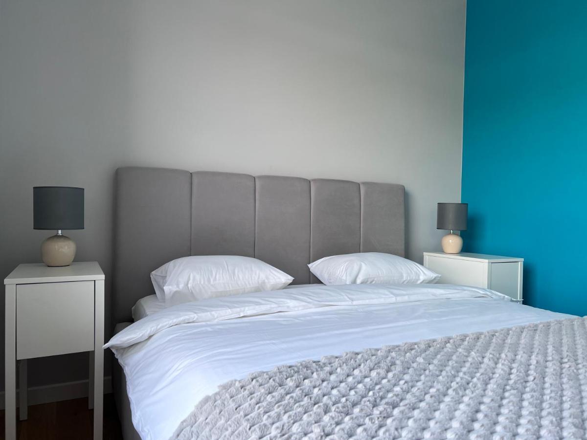 Appartement Apartament Jeleniowska Podziemny Parking Taras à Kielce Extérieur photo